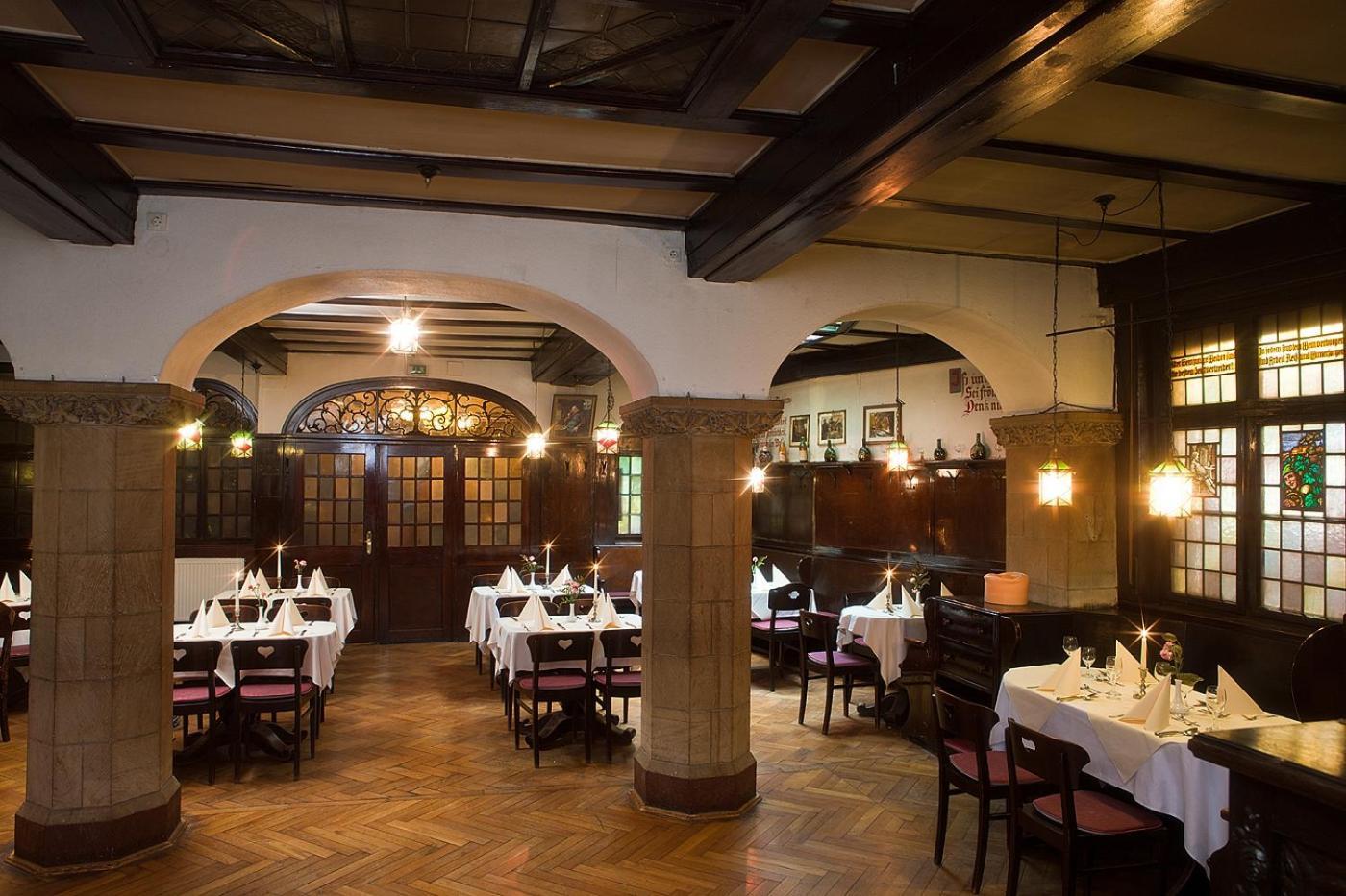 Hotel Altdeutsche Weinstuben Freyburg Exteriör bild